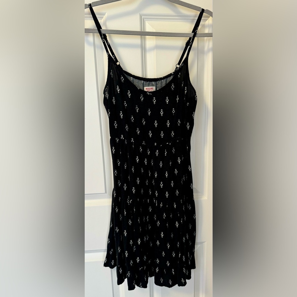 Mossimo Supply Co Dress with Adjustable Straps M